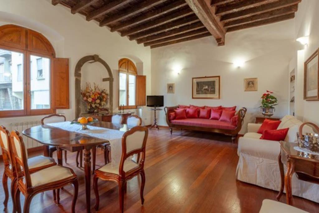 Ferienwohnung Elegant Ramaglianti Flat -Santo Spirito District Florenz Exterior foto